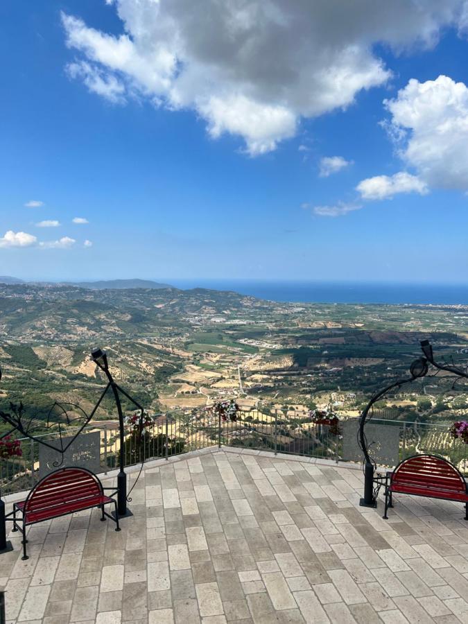 La Casa Di Nenna Bed & Breakfast Trentinara Bagian luar foto